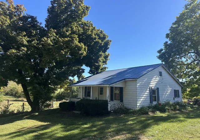 Land for sale at 358 Bobtown Garnett Rd, Cynthiana, KY 41031 | MLS# 26028006