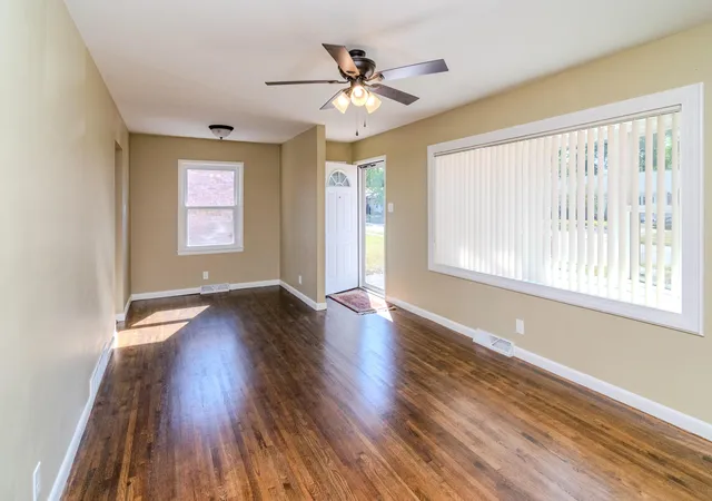 Photo 2 of Single family home for sale at 1625 Brittany Ln, Lexington, KY 40504 | MLS# 26028220 | Listing updated on 2026-10-16