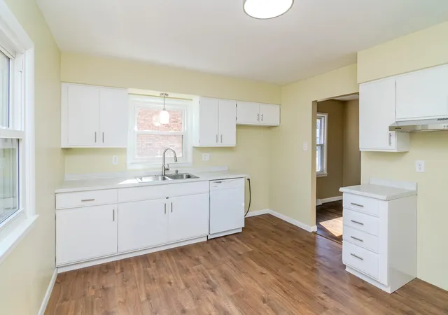 Photo 3 of Single family home for sale at 1625 Brittany Ln, Lexington, KY 40504 | MLS# 26028220 | Listing updated on 2026-10-16