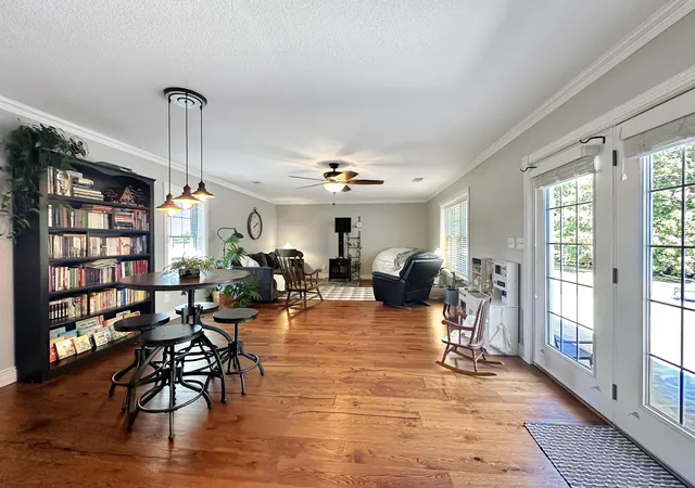 Photo 1 of Single family home for sale at 4118 Brewers Hwy, Benton, KY 42025 | MLS# 26028077 | Listing updated on 2026-10-18