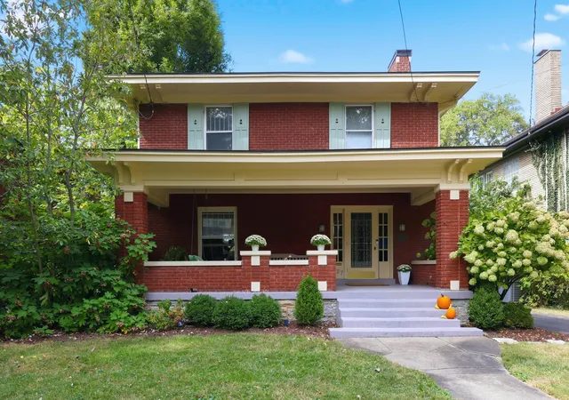 Photo 1 of Single family home for sale at 227 Mcdowell Rd, Lexington, KY 40502 | MLS# 26028147 | Listing updated on 2026-10-22