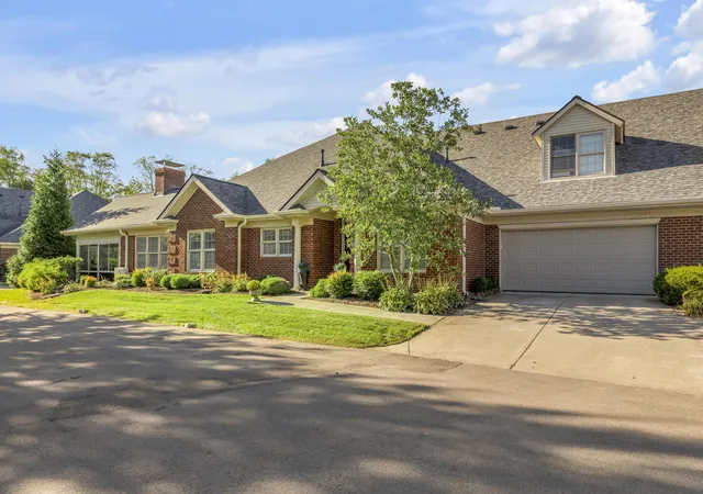 Photo 1 of Sale Pending at 101 Tradition Cir, Lexington, KY 40509 | MLS# 26028062 | Listing updated on 2026-10-22
