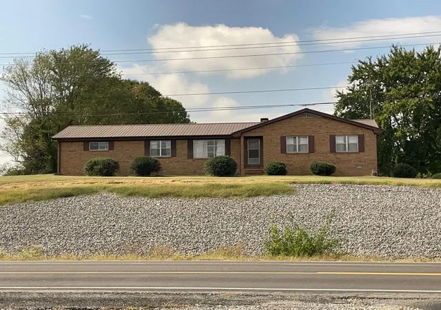 Photo 1 of Sale Pending at 1173 State Route 303, Mayfield, KY 42066 | MLS# 26028243 | Listing updated on 2026-10-23