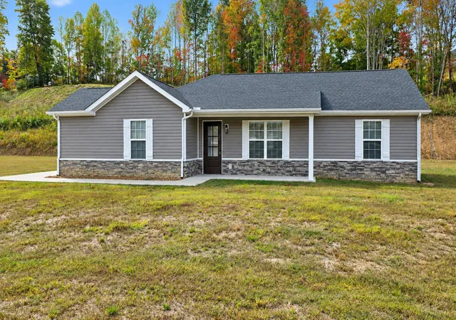 Photo 1 of Single family home for sale at 21 Malibu Dr, Corbin, KY 40701 | MLS# 26028086 | Listing updated on 2026-10-13