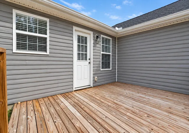 Photo 2 of Single family home for sale at 21 Malibu Dr, Corbin, KY 40701 | MLS# 26028086 | Listing updated on 2026-10-13