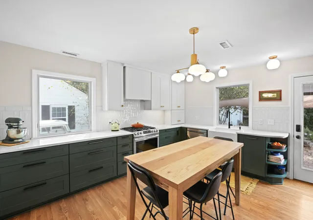 Photo 3 of Single family home for sale at 612 Sheridan Dr, Lexington, KY 40503 | MLS# 26028150 | Listing updated on 2026-10-19
