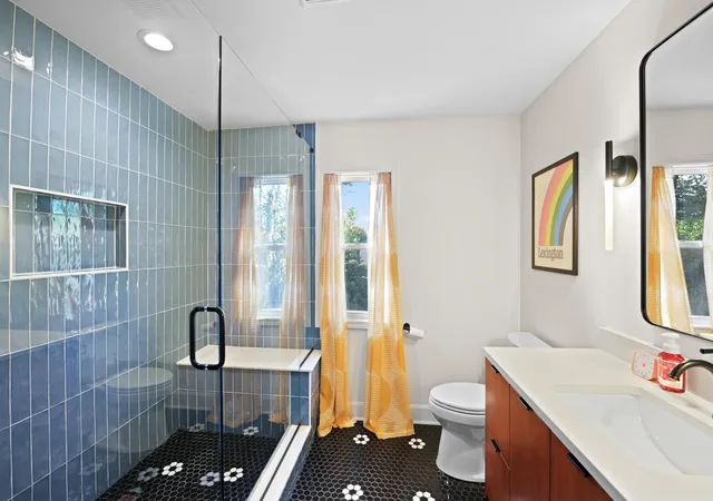 Photo 4 of Single family home for sale at 612 Sheridan Dr, Lexington, KY 40503 | MLS# 26028150 | Listing updated on 2026-10-19