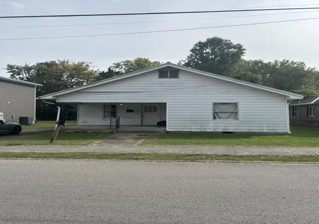 Photo 1 of Sale Pending at 405 W 7th Street, Corbin, KY 40701 | MLS# 26028117 | Listing updated on 2026-10-12
