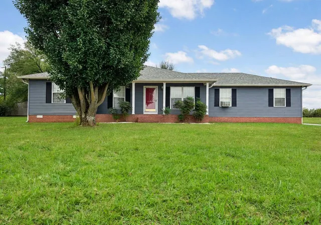 Photo 1 of Sale Pending at 11327 Ebenezer Rd, Gracey, KY 42232 | MLS# 26028333 | Listing updated on 2026-10-16