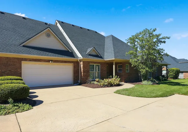 Photo 2 of Sale Pending at 2687 Flying Ebony Dr, Lexington, KY 40509 | MLS# 26028260 | Listing updated on 2026-10-18