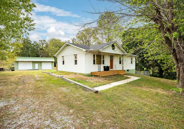 Photo 1 of Sale Pending at 203 Morrow N Rd, Monticello, KY 42633 | MLS# 26028151 | Listing updated on 2026-10-21