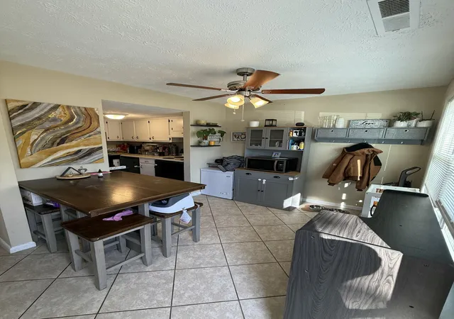 Photo 2 of Townhouse for sale at 3500 Warwick Dr #41, Lexington, KY 40517 | MLS# 26028153 | Listing updated on 2026-10-20