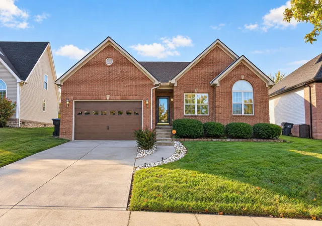 Photo 1 of Single family home for sale at 2209 Dunhill Ln, Lexington, KY 40509 | MLS# 26028214 | Listing updated on 2026-10-18