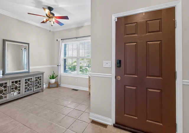 Photo 3 of Single family home for sale at 2209 Dunhill Ln, Lexington, KY 40509 | MLS# 26028214 | Listing updated on 2026-10-18