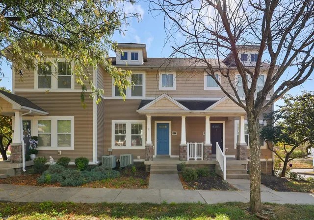 Photo 1 of Single family home for sale at 255 Towne Sq Park, Lexington, KY 40511 | MLS# 26028328 | Listing updated on 2026-10-19