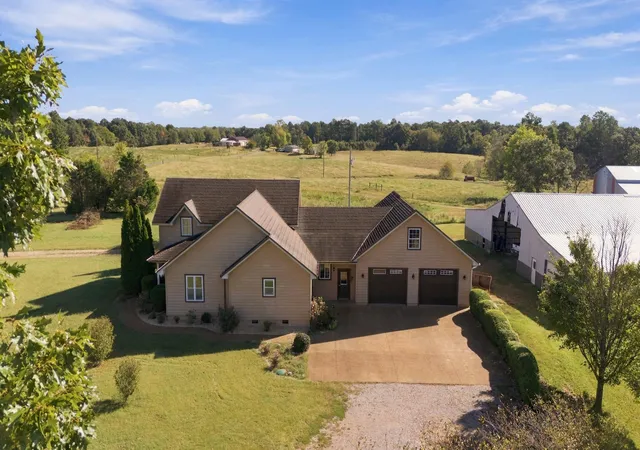 Photo 1 of Single family home for sale at 963 Millers Chapel Rd, Mayfield, KY 42066 | MLS# 26028477 | Listing updated on 2026-10-15