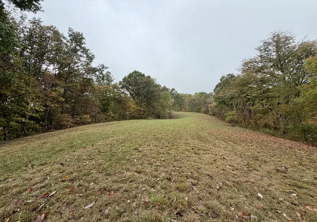 Land for sale at 805 Burton Williams Rd, Irvine, KY 40336 | MLS# 26028188