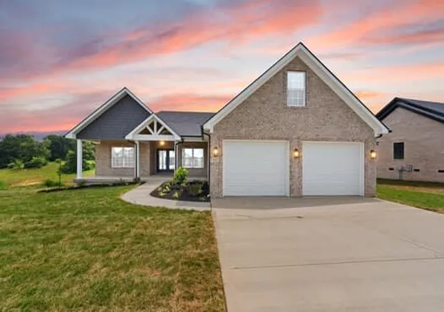 Photo 2 of Single family home for sale at 112 Dawn Ct, Richmond, KY 40475 | MLS# 26028180 | Listing updated on 2026-10-23