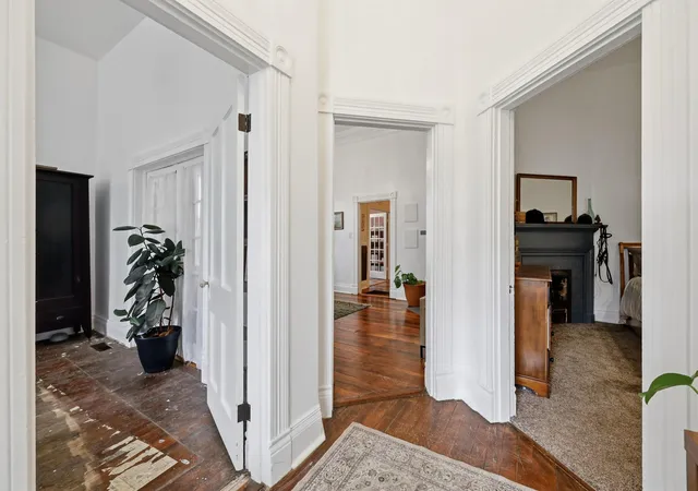 Photo 4 of Single family home for sale at 13 Euclid Ave, Winchester, KY 40391 | MLS# 26028494 | Listing updated on 2026-10-16