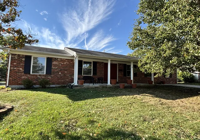 Photo 1 of Sale Pending at 636 Alfa Dr, Frankfort, KY 40601 | MLS# 26028344 | Listing updated on 2026-10-18