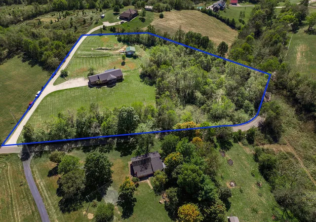 Photo 2 of Sale Pending at 1830 Switzer Rd, Stamping Ground, KY 40379 | MLS# 26028255 | Listing updated on 2026-10-15