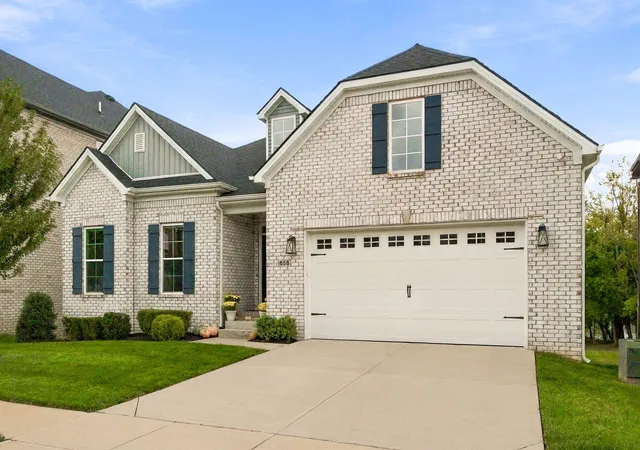 Photo 2 of Single family home for sale at 656 Sunny Landing Trl, Lexington, KY 40515 | MLS# 26028589 | Listing updated on 2026-10-22