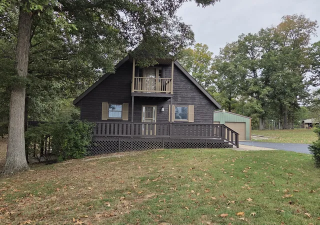 Photo 1 of Single family home for sale at 2680 Eastlawn Rd, Madisonville, KY 42431 | MLS# 26028759 | Listing updated on 2026-10-29