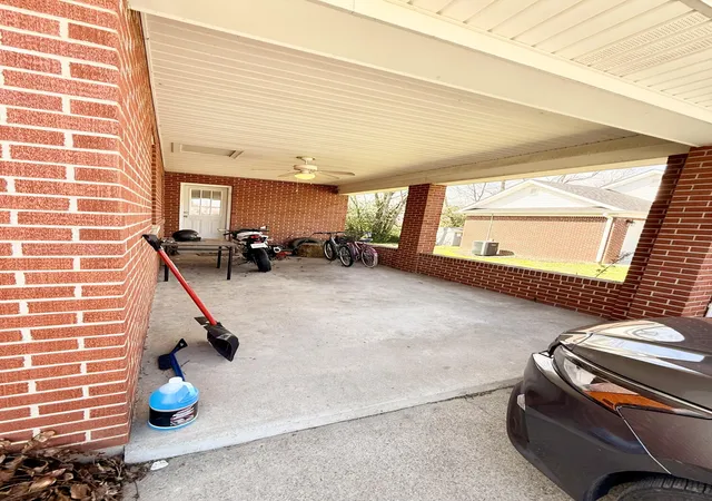 Photo 2 of Single family home for sale at 528 Ada Dr, Harrodsburg, KY 40330 | MLS# 26028254 | Listing updated on 2026-10-13