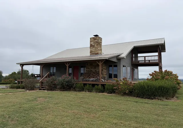 Photo 2 of House for sale at 1989 River Rd, Smithland, KY 42081 | MLS# 26028291 | Listing updated on 2026-10-13