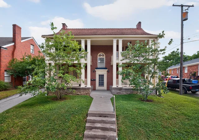 Photo 1 of Multi family home for sale at 1515 Fontaine Rd, Lexington, KY 40502 | MLS# 26028270 | Listing updated on 2026-10-13