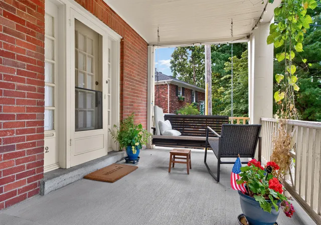Listing Photo 4 - Condo for sale in building located at 1515 Fontaine Rd, Lexington, KY 40502