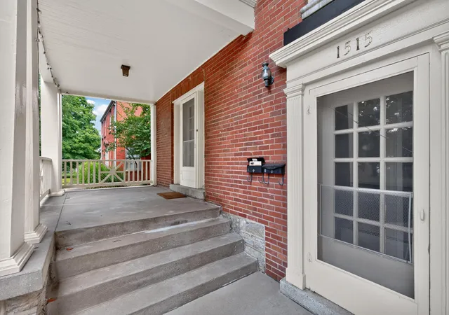 Listing Photo 5 - Condo for sale in building located at 1515 Fontaine Rd, Lexington, KY 40502