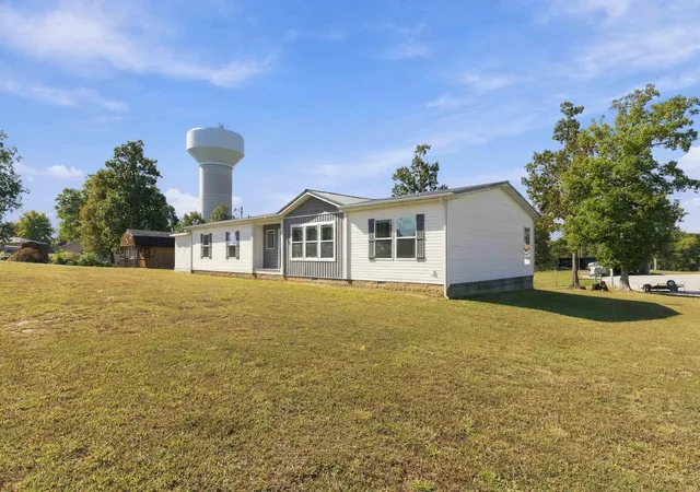 Photo 3 of Sale Pending at 401 Meadows Grv Rd, Pine Knot, KY 42635 | MLS# 26028351 | Listing updated on 2026-10-16