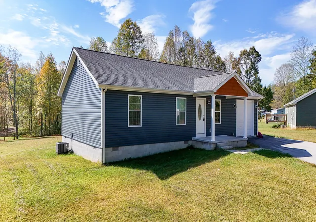 Photo 2 of Single family home for sale at 859 Holly Grv Rd, Corbin, KY 40701 | MLS# 26028329 | Listing updated on 2026-10-19