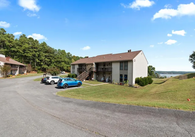 Photo 3 of Condo for sale at 328 Champion Hills Rd #2B, Kuttawa, KY 42055 | MLS# 26028910 | Listing updated on 2026-10-19