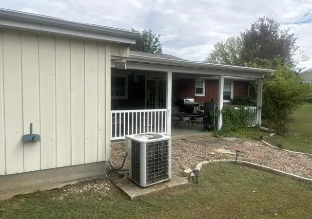 Photo 2 of Single family home for sale at 2310 Main St, Benton, KY 42025 | MLS# 26028896 | Listing updated on 2026-10-19