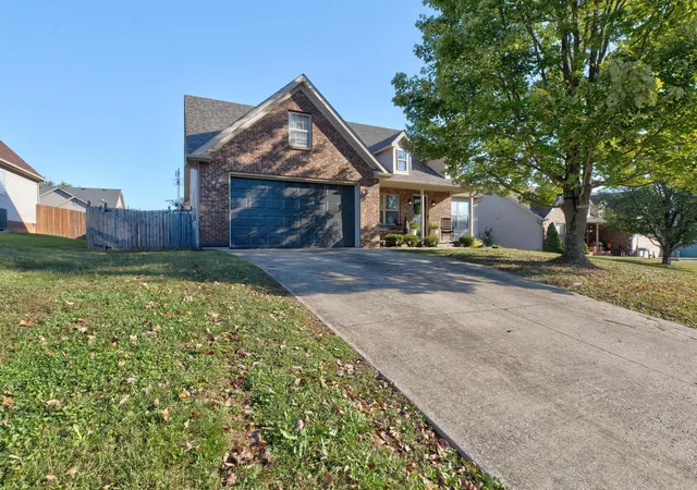Photo 2 of Sale Pending at 819 Dresden Way, Mount Sterling, KY 40353 | MLS# 26028486 | Listing updated on 2026-10-26