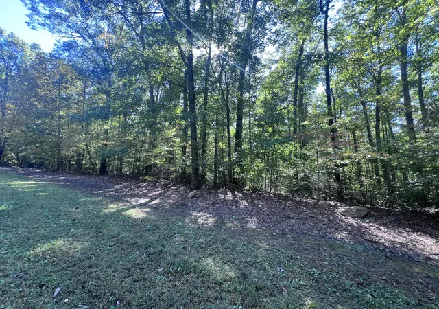 Photo 1 of Land for sale at 28 Brush Mountain Cir, Miracle, KY 40856 | MLS# 26028387 | Listing updated on 2026-10-14