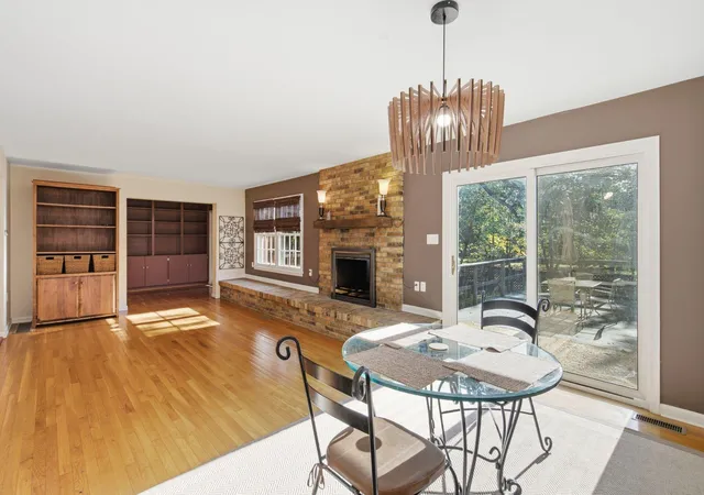 Photo 3 of Single family home for sale at 418 Estill St, Berea, KY 40403 | MLS# 26028547 | Listing updated on 2026-10-18