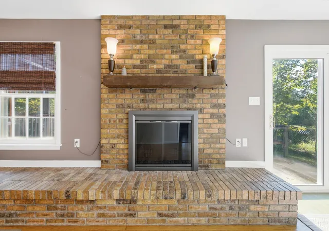 Photo 4 of Single family home for sale at 418 Estill St, Berea, KY 40403 | MLS# 26028547 | Listing updated on 2026-10-18