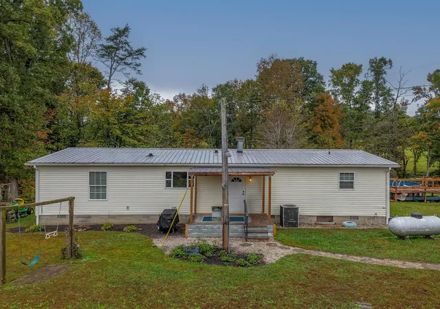 Photo 3 of Sale Pending at 591 Greasy Crk Rd, West Liberty, KY 41472 | MLS# 26028405 | Listing updated on 2026-10-27