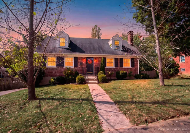 Photo 2 of Single family home for sale at 1026 Claiborne Way, Lexington, KY 40517 | MLS# 26028444 | Listing updated on 2026-10-14