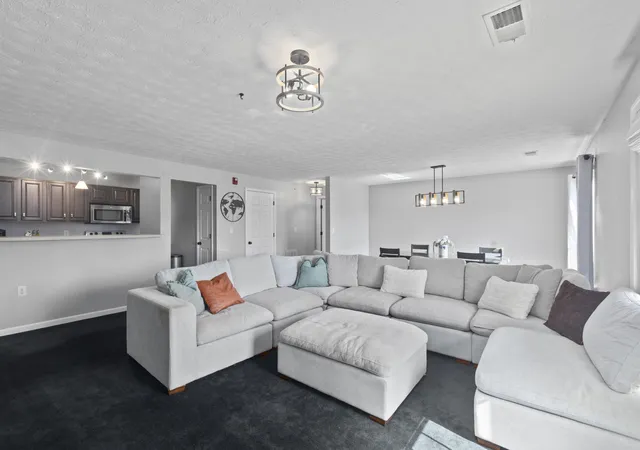 Photo 4 of Condo for sale at 2312 Remington Way #4202, Lexington, KY 40511 | MLS# 26028453 | Listing updated on 2026-10-14