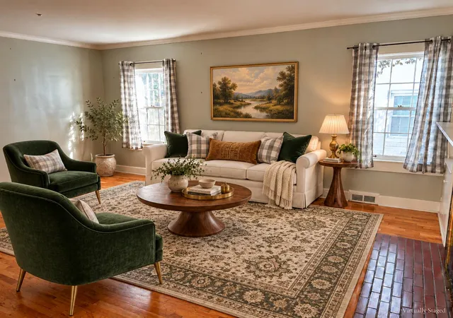 Photo 4 of Single family home for sale at 18 Ashmore Dr, Frankfort, KY 40601 | MLS# 26028465 | Listing updated on 2026-10-16