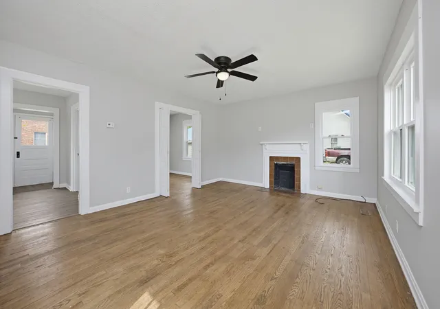 Photo 3 of Single family home for sale at 324 N East St, Harrodsburg, KY 40330 | MLS# 26028456 | Listing updated on 2026-10-15