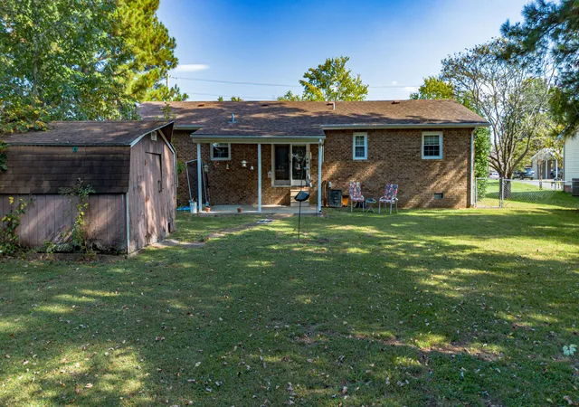 Photo 4 of Single family home for sale at 2025 Steve Dr, Paducah, KY 42003 | MLS# 26028862 | Listing updated on 2026-10-19