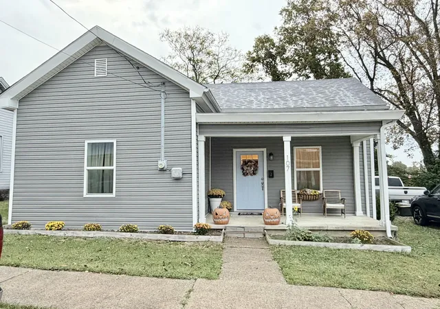 Single family home for sale at 107 Harrison Ave, Mount Sterling, KY 40353 | MLS# 26028530