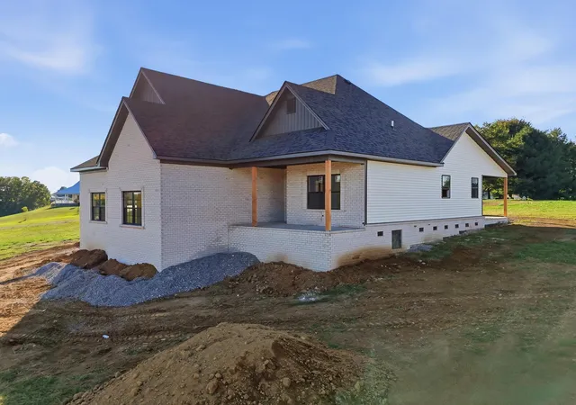 Single family home for sale at 136 Lauren Ln, Lancaster, KY 40444 | MLS# 26028491