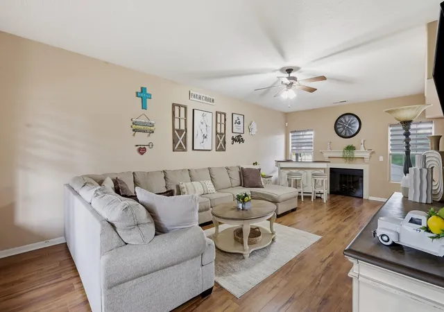 Photo 3 of Single family home for sale at 2244 Walcot Way, Lexington, KY 40511 | MLS# 26028730 | Listing updated on 2026-10-19