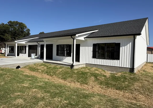Listing Photo 1 - Condo for sale in building located at 129 & 131 Johnson Dr, Kevil, KY 42053